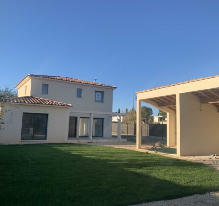 À vendre : Superbe bastide moderne à Éguilles, proche Aix-en-Provence - constrcuteur de maison - Villas la Provençale