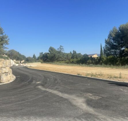 Terrain à bâtir CADENET - constrcuteur de maison - Villas la Provençale