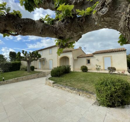 BASTIDE UNIQUE SECTEUR RESIDENTIEL - constrcuteur de maison - Villas la Provençale