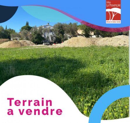 TERRAIN CONSTRUCTIBLE A SANARY-SUR-MER - constrcuteur de maison - Villas la Provençale