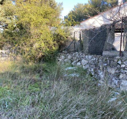 BAIISE DE PRIX TERRAIN A BÂTIR ST-MITRE-LES-REMPARTS - constrcuteur de maison - Villas la Provençale