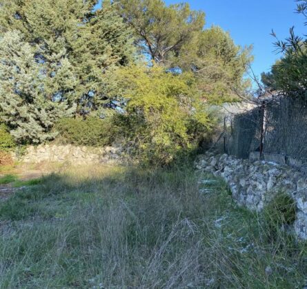 BAIISE DE PRIX TERRAIN A BÂTIR ST-MITRE-LES-REMPARTS - constrcuteur de maison - Villas la Provençale