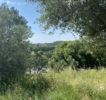 Très beau terrain a bâtir sur la commune de DRAGUIGNAN - constrcuteur de maison - Villas la Provençale