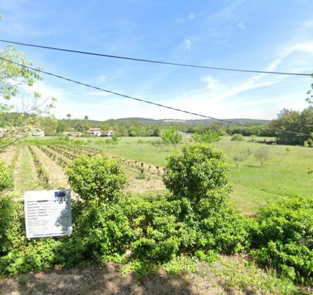 À VENDRE : Terrain de 153 m²  à Brignoles – Quartier Les Censies - constrcuteur de maison - Villas la Provençale