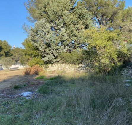 BAIISE DE PRIX TERRAIN A BÂTIR ST-MITRE-LES-REMPARTS - constrcuteur de maison - Villas la Provençale