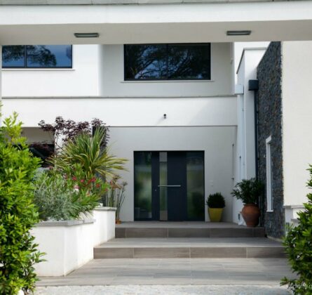 Vivez l’Excellence : Villa Contemporaine Clé en Main à Sanary-sur-Mer - constrcuteur de maison - Villas la Provençale