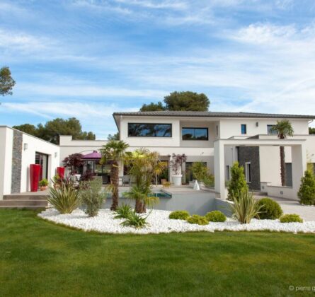 Vivez l’Excellence : Villa Contemporaine Clé en Main à Sanary-sur-Mer - constrcuteur de maison - Villas la Provençale