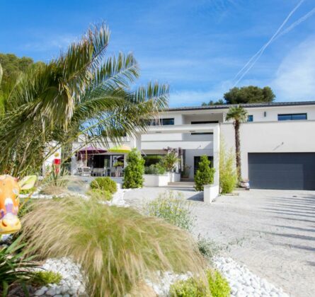 Vivez l’Excellence : Villa Contemporaine Clé en Main à Sanary-sur-Mer - constrcuteur de maison - Villas la Provençale