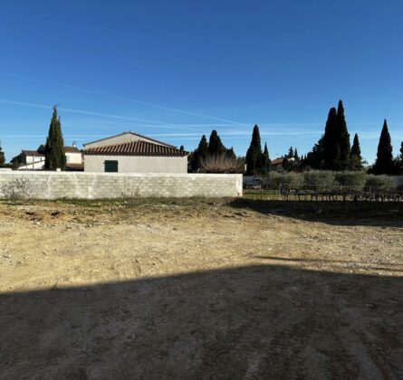 Terrain à bâtir viabilisé - constrcuteur de maison - Villas la Provençale