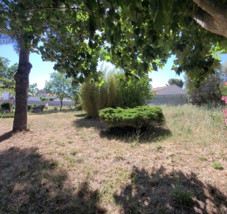 À Vendre : Terrain à Gignac-la-Nerthe - constrcuteur de maison - Villas la Provençale